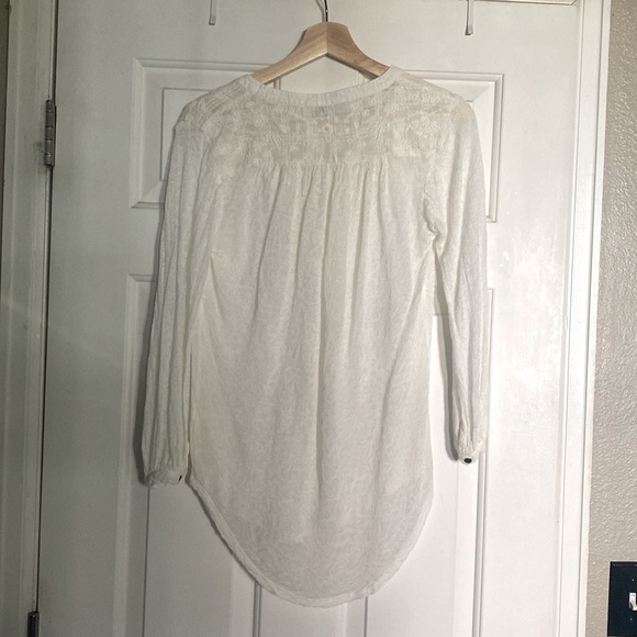 Lucky Brand Long Sleeve Textured Henley Size Small - Picture 9 of 12